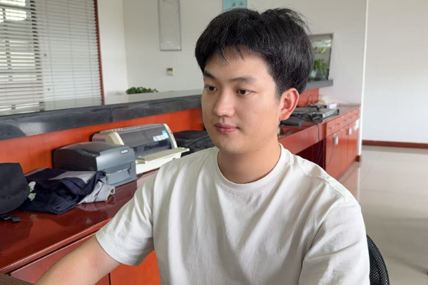 H-FANG Role Models —— Li Junjie