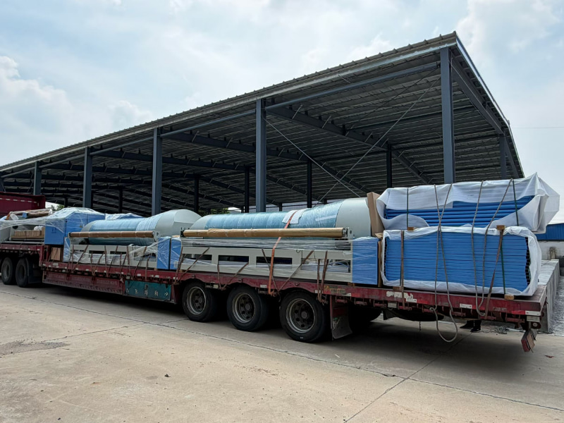 Precision Shipment: A Batch of Warping Machines Fully Loaded for Domestic Delivery